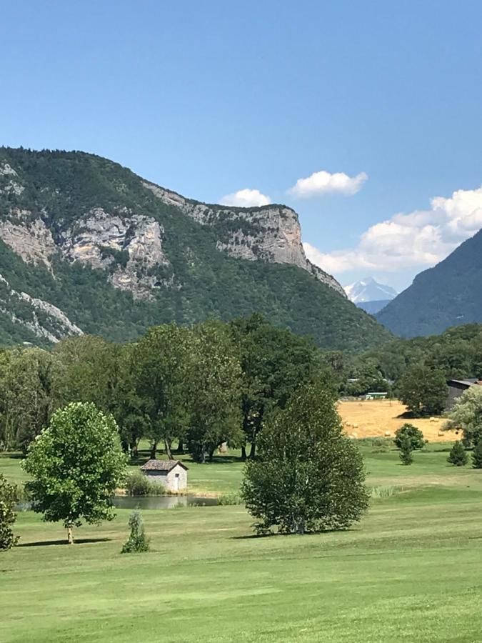 Petit cocon entre lac, golf et montagne proche d'Annecy- Séjour tout compris Giez Exterior foto
