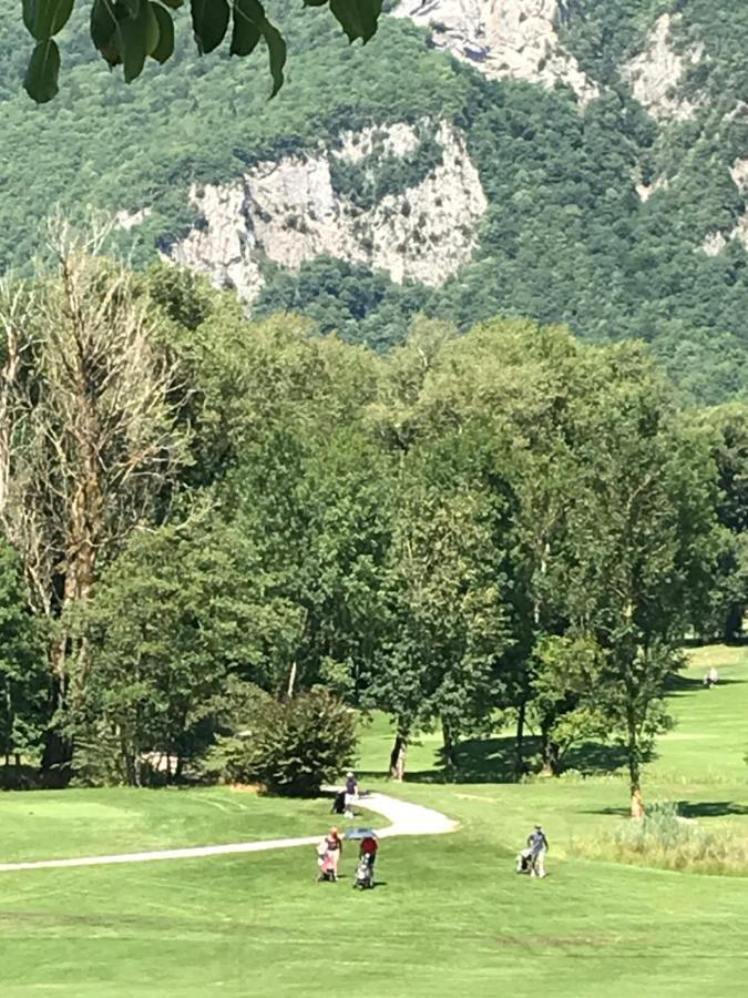 Petit cocon entre lac, golf et montagne proche d'Annecy- Séjour tout compris Giez Exterior foto