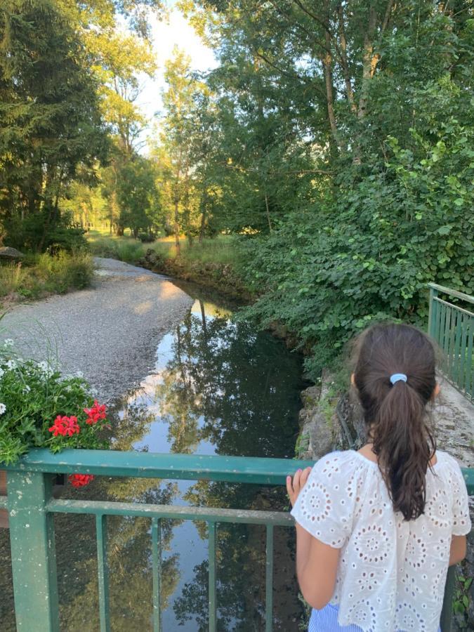 Petit cocon entre lac, golf et montagne proche d'Annecy- Séjour tout compris Giez Exterior foto