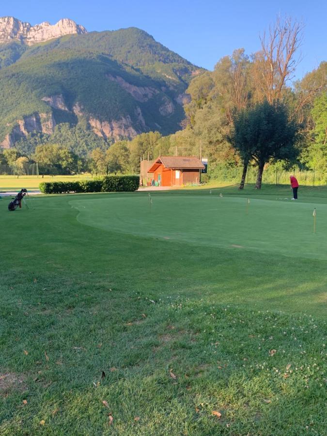 Petit cocon entre lac, golf et montagne proche d'Annecy- Séjour tout compris Giez Exterior foto