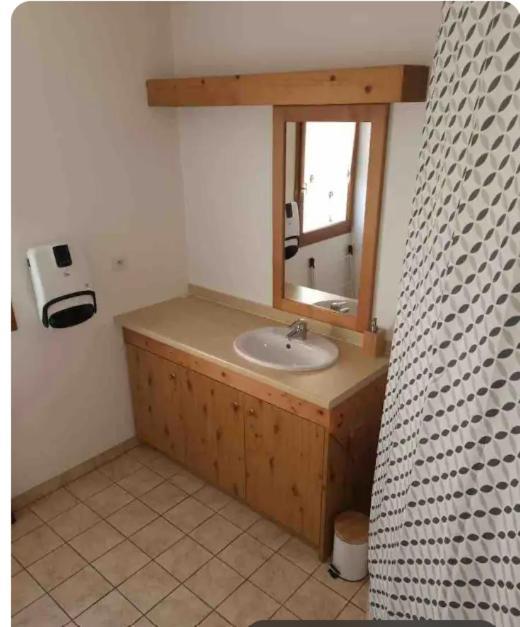 Petit cocon entre lac, golf et montagne proche d'Annecy- Séjour tout compris Giez Exterior foto